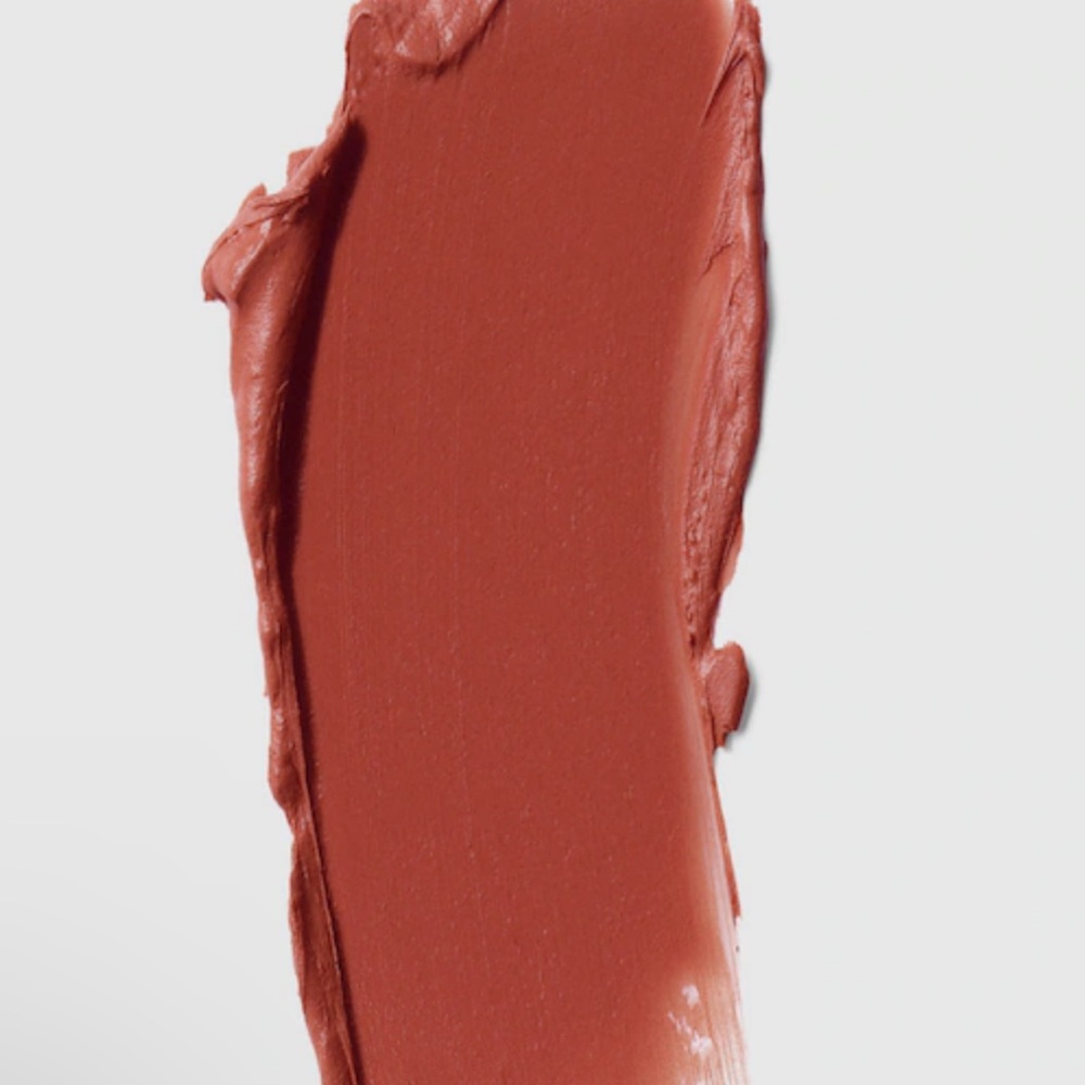 Gucci 505 Janet Rust Matte finish lipstick long-wearing Moisturizing formula NIB - Picture 4 of 12